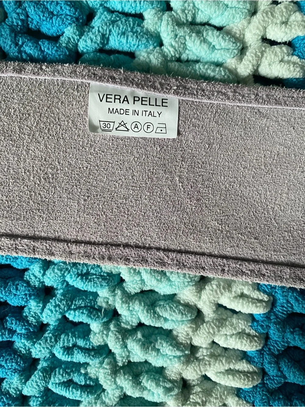 Vera Pelle Italian Suede Wide Belt Lavender Lilac Round Buckle Made in Italy